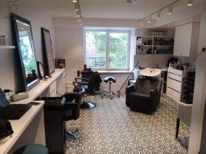 3a424a9d 2d19 404b aff4 c7d89c6387de 1 105 c