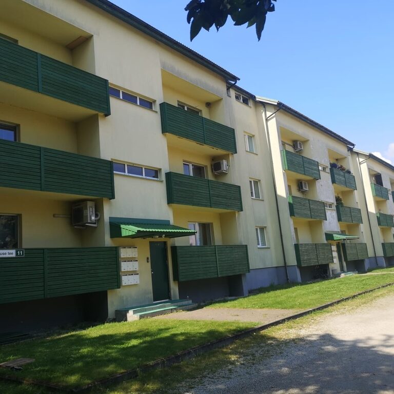 559e7586 67a1 43e6 8df2 44fb261b0b5d 1 105 c