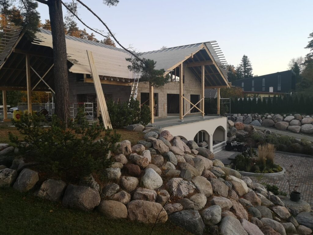 7c831c52 34c9 4c52 905e 94bd6f8715c5